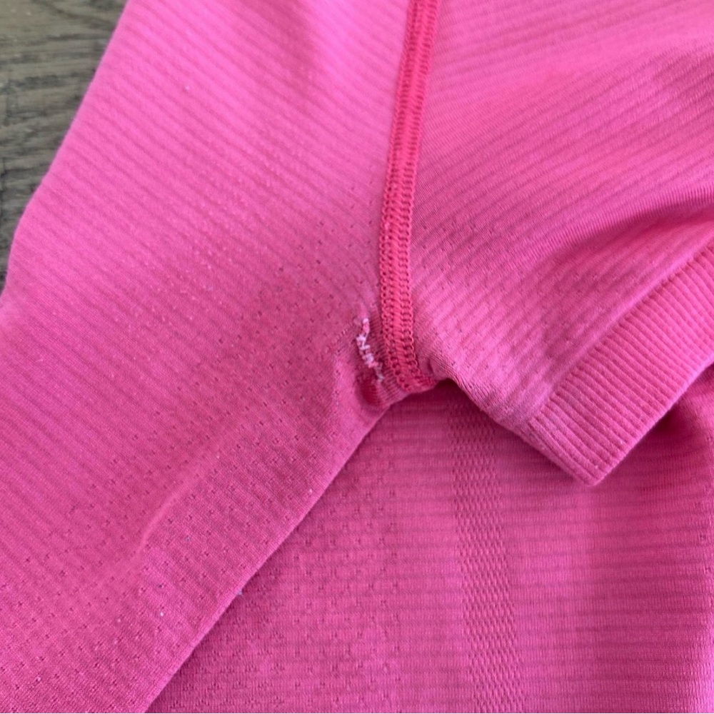Limited edition pink discontinued size 0 swiftly tech, hip length